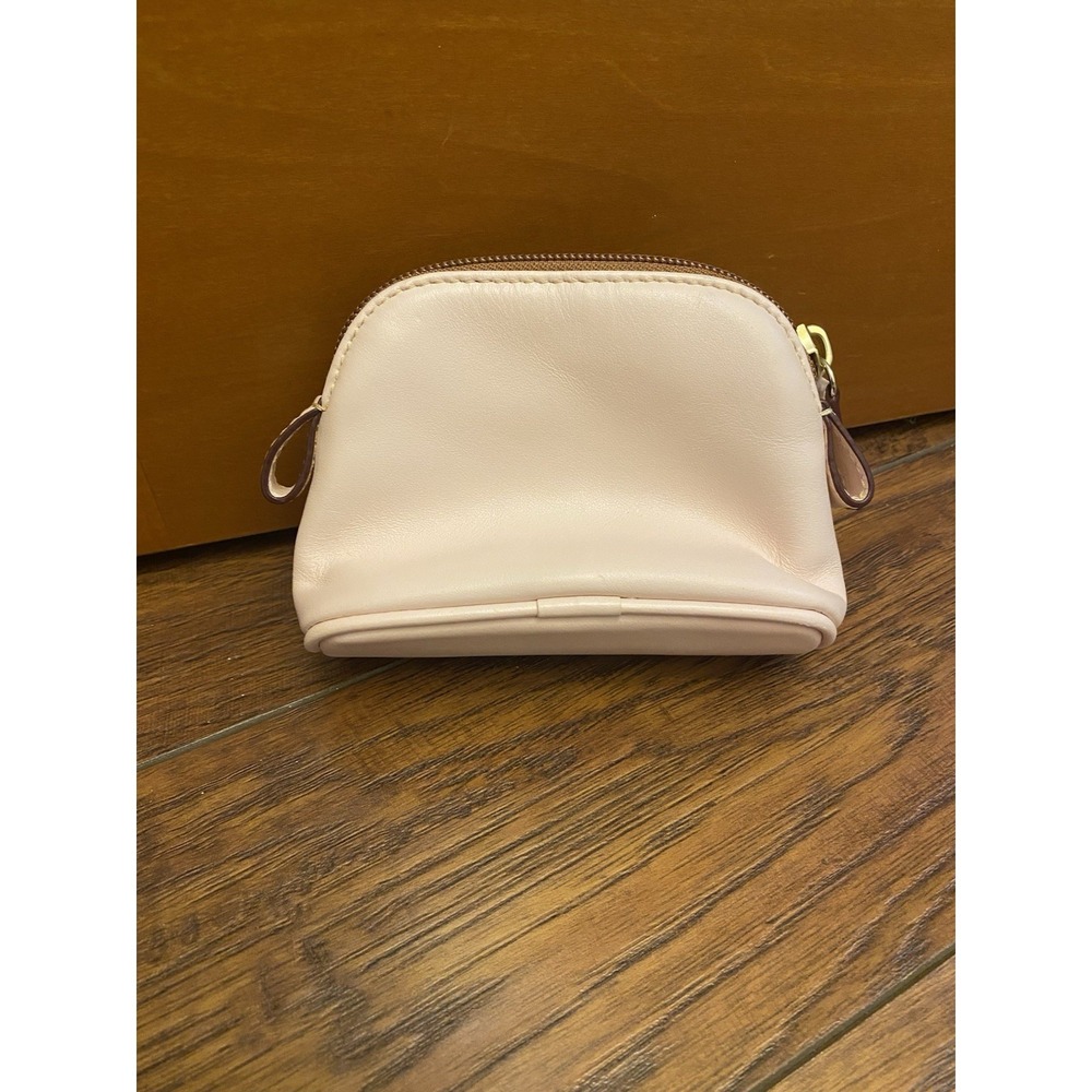 Dooney & Bourke Pink Smooth Pebble Leather Coin Pouch Purse Zipper Excellent - Picture 2 of 9
